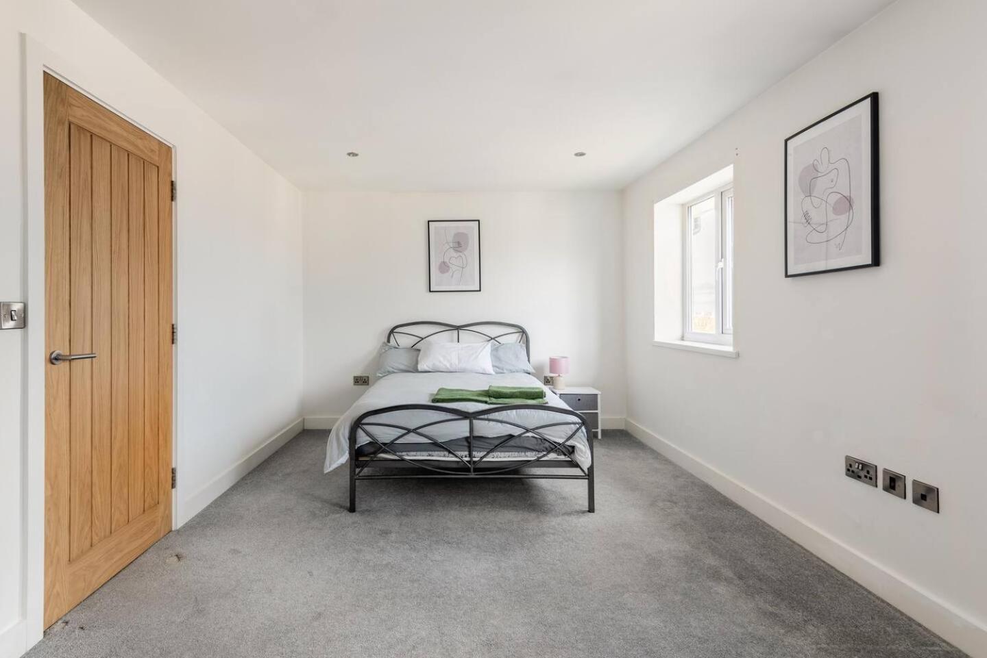 Apartament Luxurious 3-Bed Penthouse In Sheffield Handsworth Zewnętrze zdjęcie